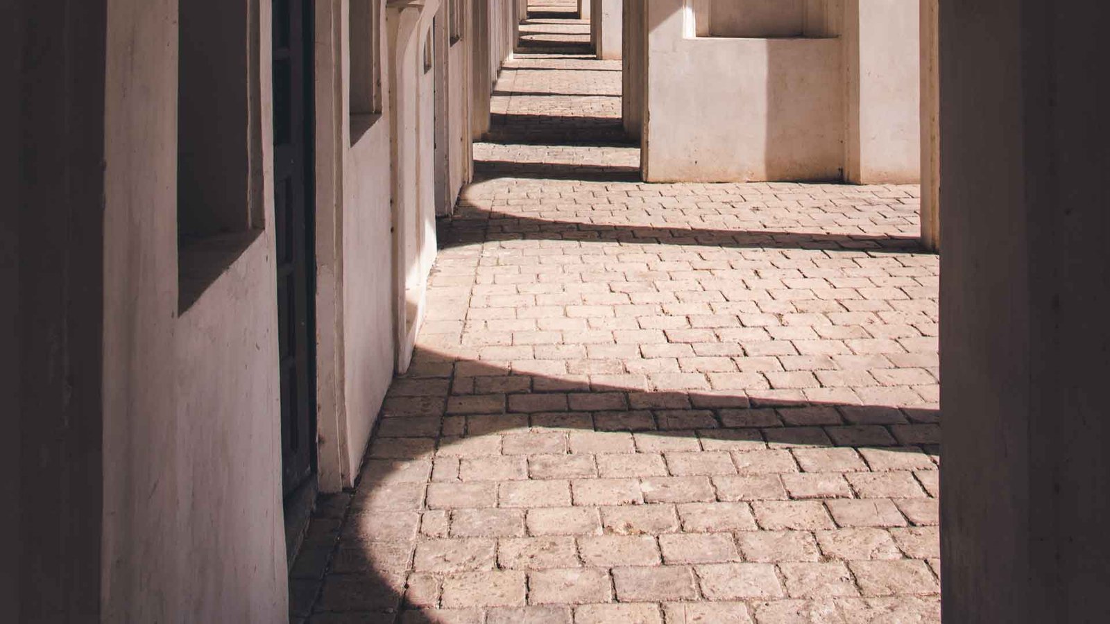 Tips To Know For Treatments Of Your Concrete Floors Lightning Idea